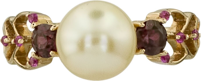 Кольцо с жемчугом, родолитами и фианитами из красного золота (арт. 2181874)