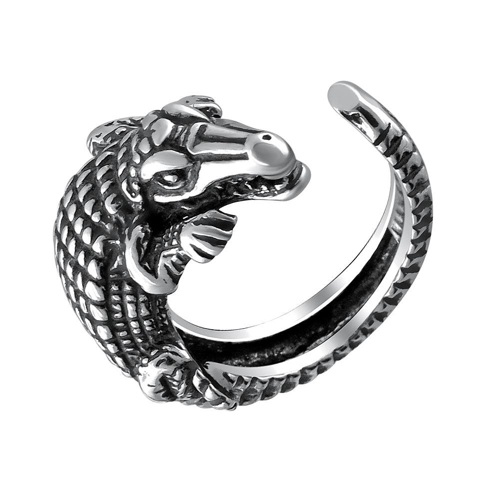 Кольцо Крокодил из чернёного серебра (арт. 827874)