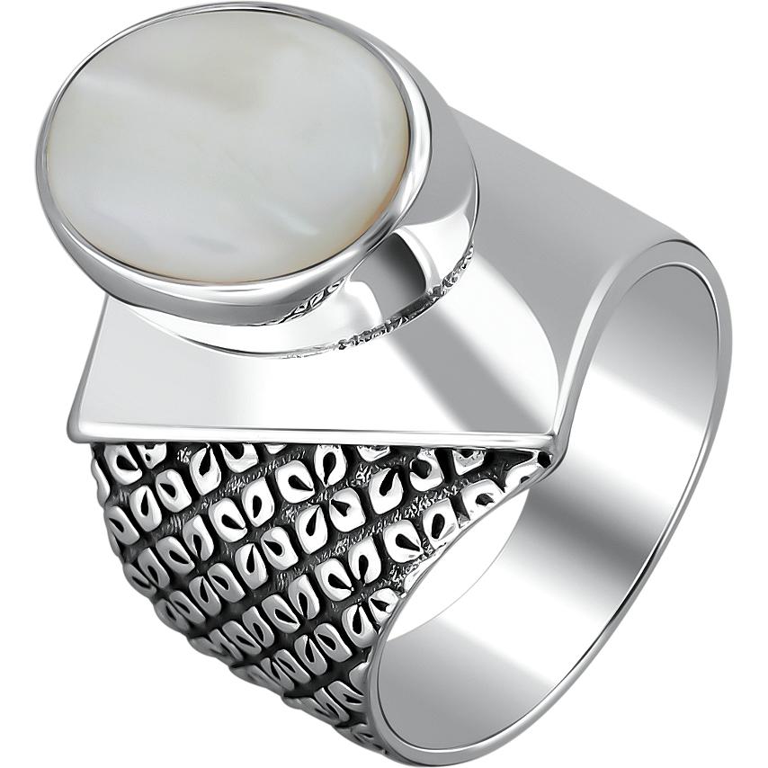 Кольцо с перламутром из чернёного серебра (арт. 870382)