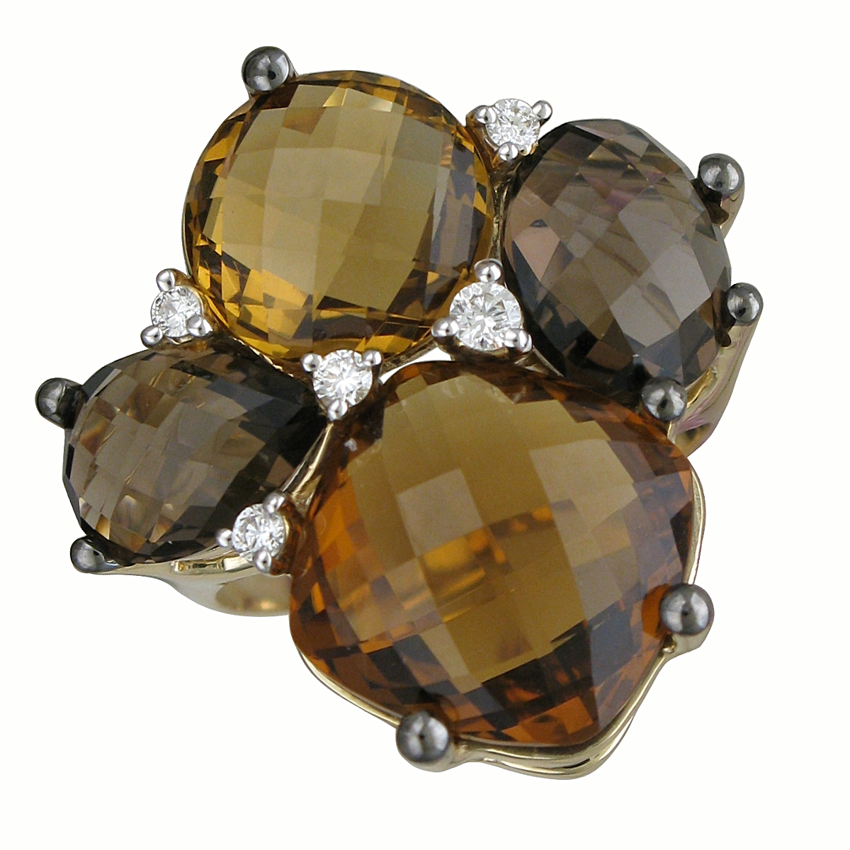 Кольцо с кварцами, раухтопазами и бриллиантами из жёлтого золота (арт. 878172)