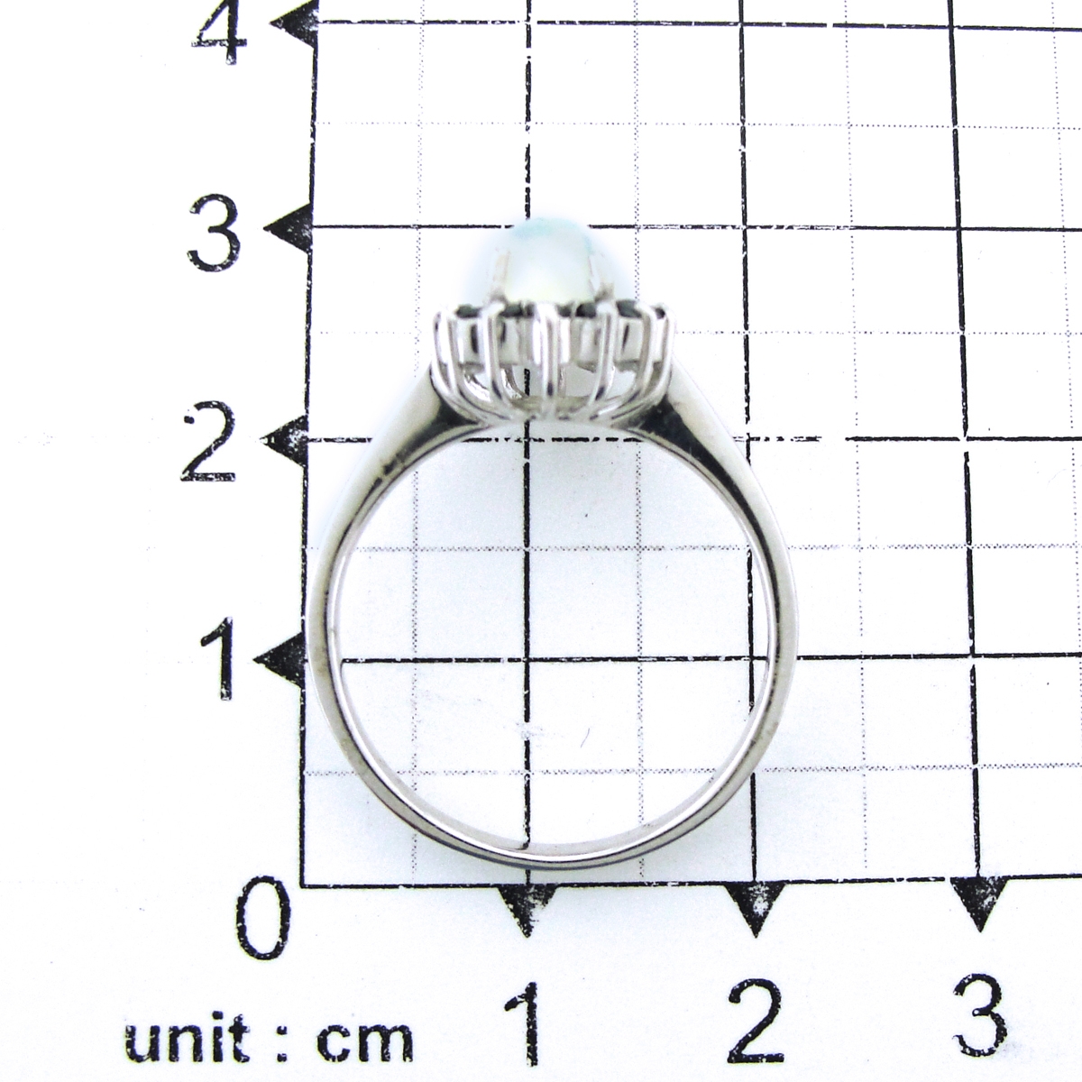 Кольцо с опалами и шпинелью из серебра (арт. 2391174)