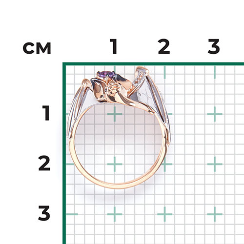 Кольцо Летучая Мышь с топазами и аметистом из комбинированного золота (арт. 2444972)
