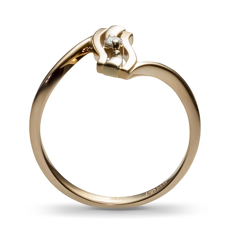 Кольцо с 1 бриллиантом из комбинированного золота  (арт. 300634)
