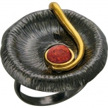 Кольцо с 1 янтарем из чернёного серебра с позолотой (арт. 855876)